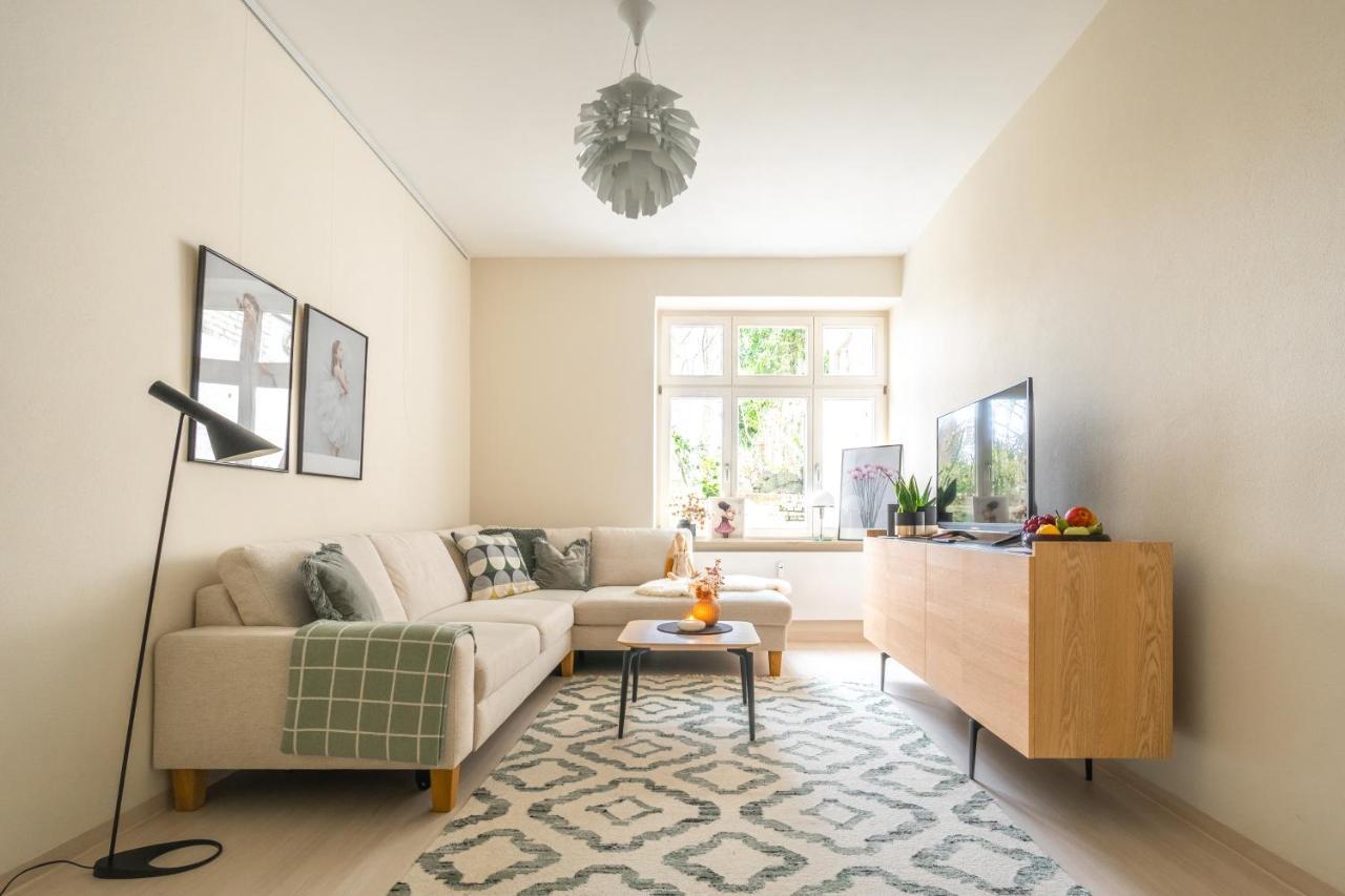 Burghofdrei Hygge & Zentral P-Platz Streaming Apartment เฟลนส์บวร์ก ภายนอก รูปภาพ