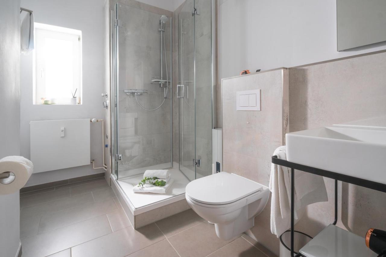 Burghofdrei Hygge & Zentral P-Platz Streaming Apartment เฟลนส์บวร์ก ภายนอก รูปภาพ